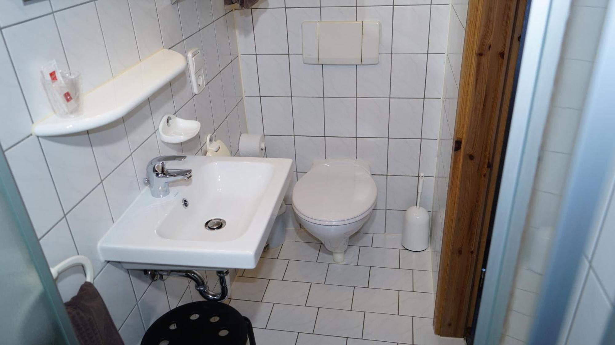 Landgasthof Falken Huttlingen Habitación foto