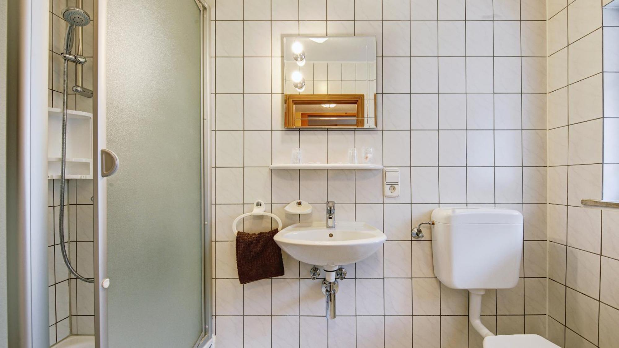 Landgasthof Falken Huttlingen Habitación foto