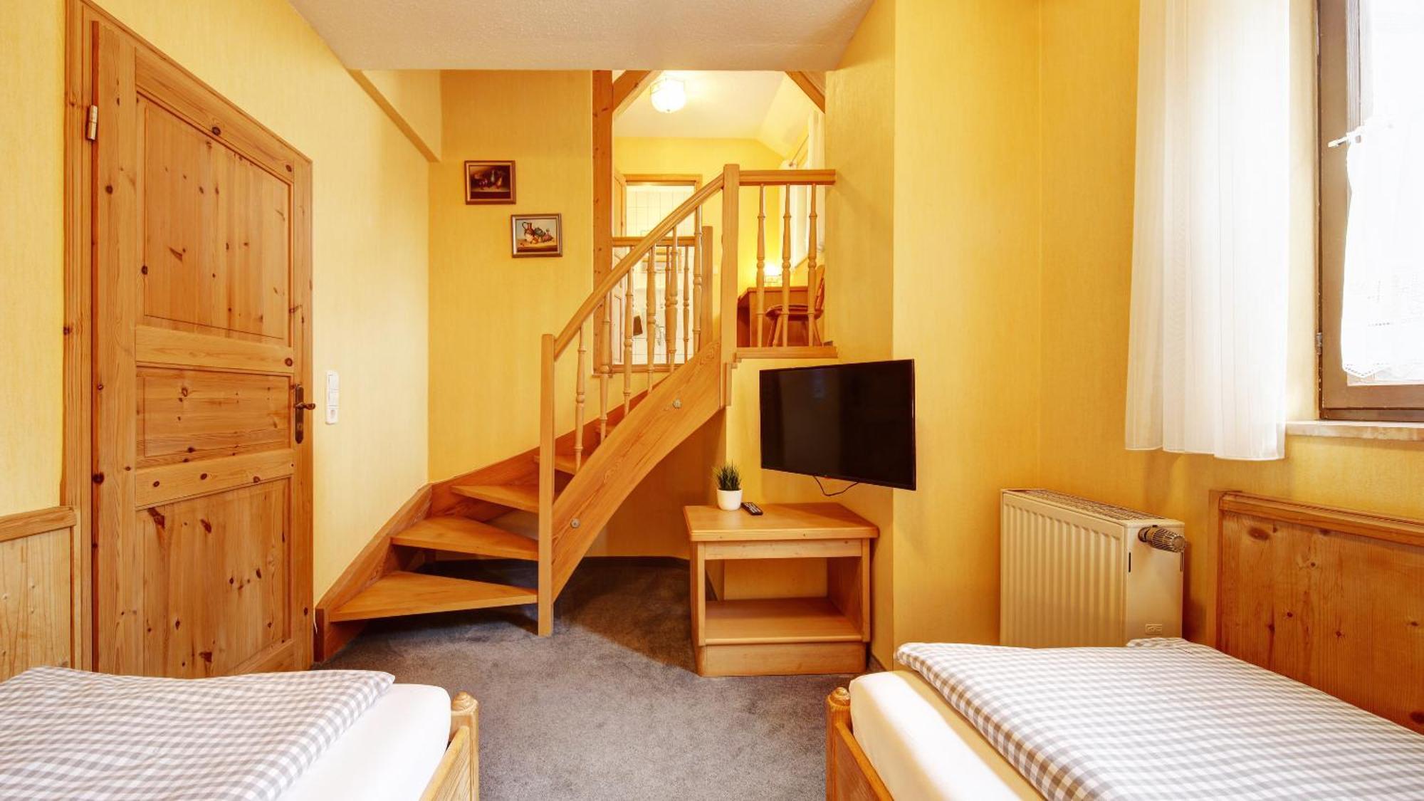 Landgasthof Falken Huttlingen Habitación foto