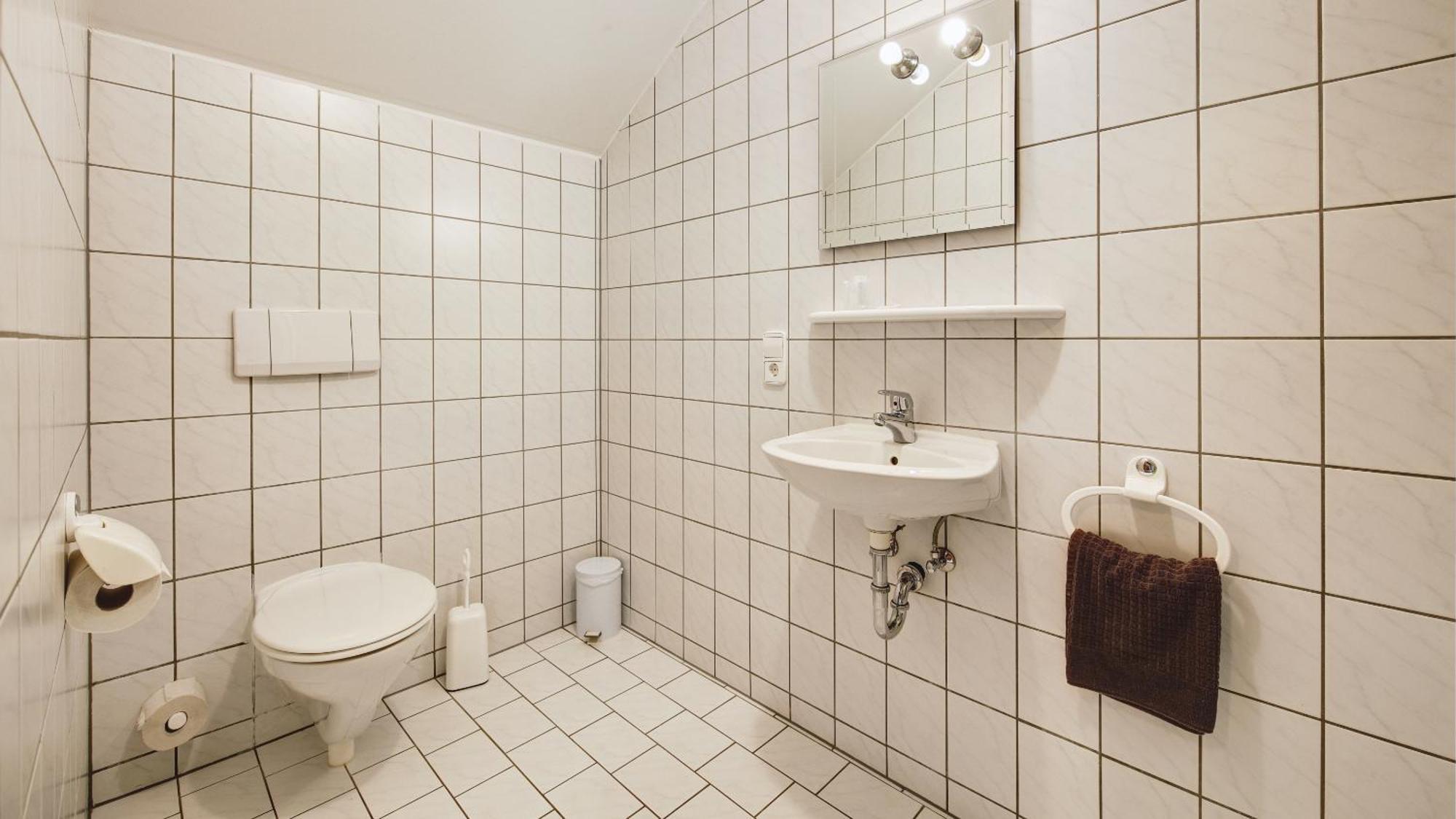 Landgasthof Falken Huttlingen Habitación foto